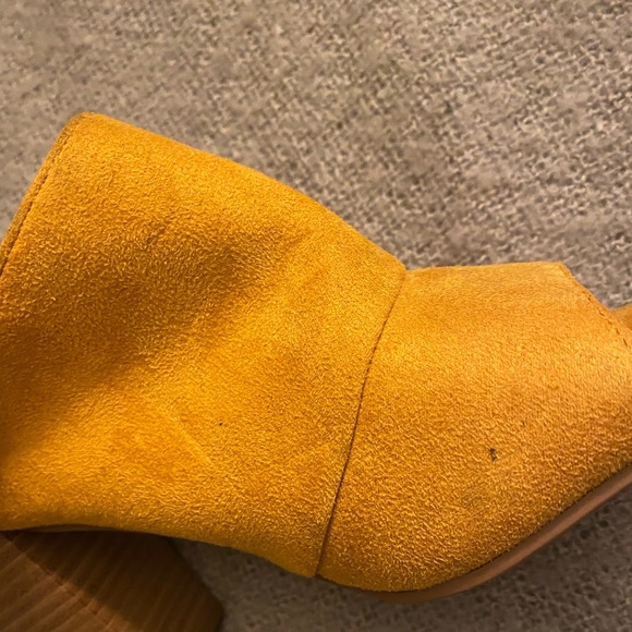 Rue21 heels sandals - Picture 7 of 7